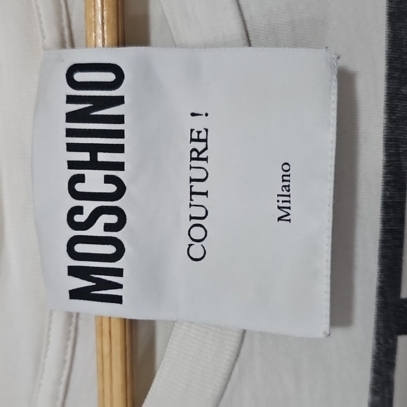 Moschino White and Black Graphic Tee - Picture 4 of 10